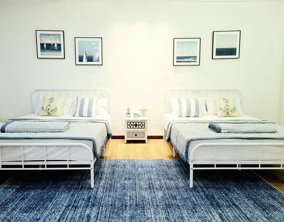527 Beachhouse L 5 Bedroom With Swimming Pool - 3Min Walk To The Beach Танджунг-Бунга Экстерьер фото